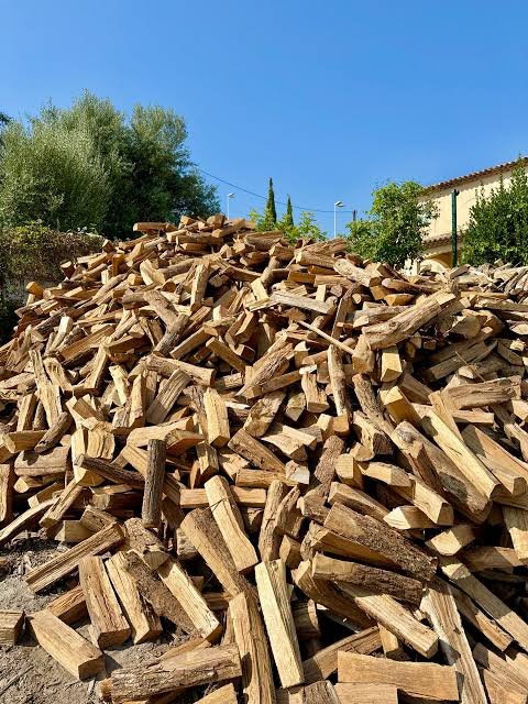 Stère de bois sec