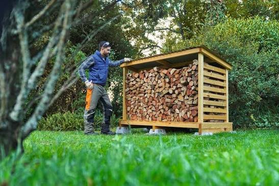 Stockage de bois de chauffage